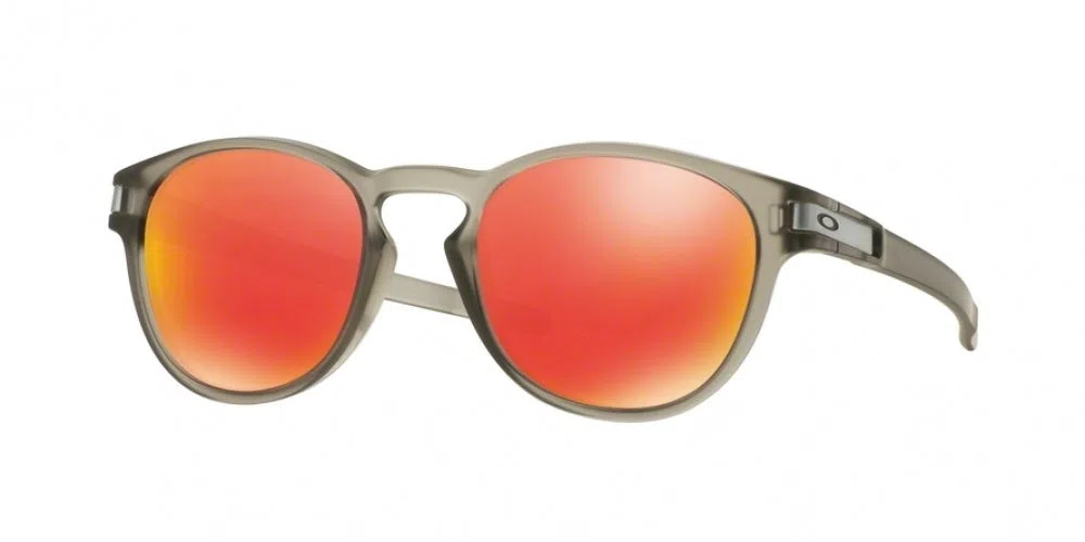 Oakley Latch 9265 Sunglasses - view 4